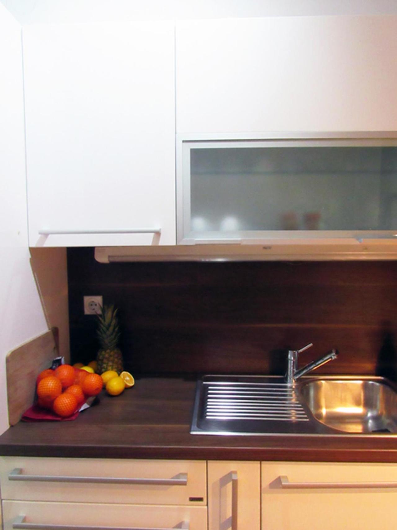 65 Square Meters Designer Apartment In Heart Of City - River View ! Park For Free Ni Εξωτερικό φωτογραφία