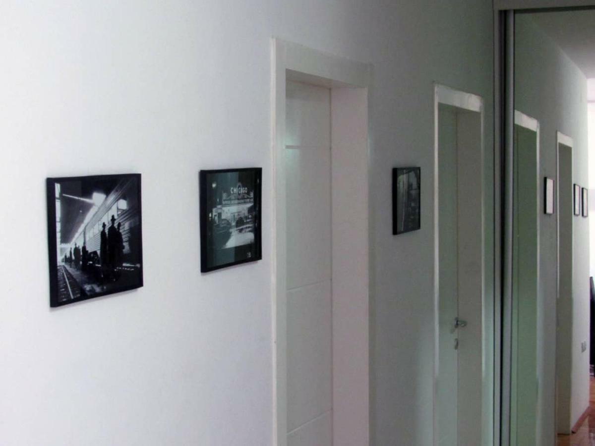 65 Square Meters Designer Apartment In Heart Of City - River View ! Park For Free Ni Εξωτερικό φωτογραφία